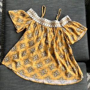 Bohemian Off the Shoulder Top size Medium